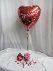 Love Bug Balloon with Candy Weight from Carter's Flower Shop in Farmville, VA