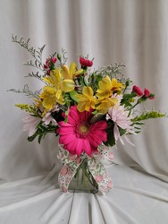 Abundant Blooms from Carter's Flower Shop in Farmville, VA