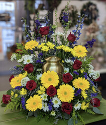 Cremation Arrangement 1 from Carter's Flower Shop in Farmville, VA