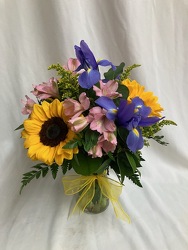 Springtime Treasures from Carter's Flower Shop in Farmville, VA